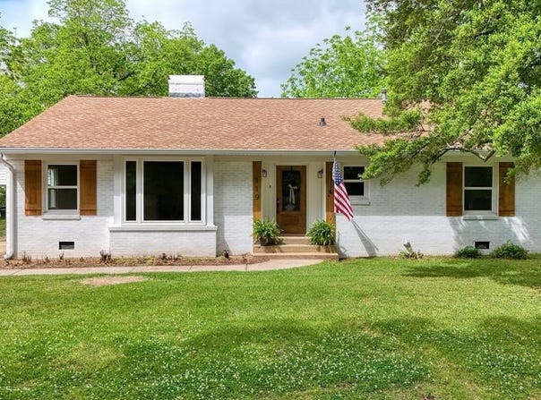 119 5th Ave., HUNTINGDON, TN 38344