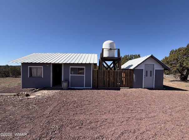 63 County Road, Concho, AZ 85924