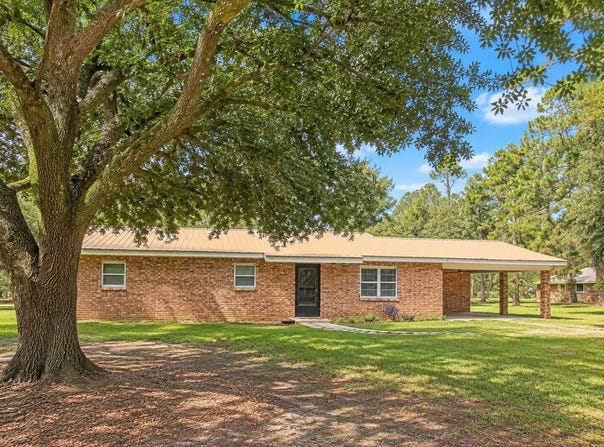 2035 Armentor Road, Lake Arthur, LA 70549