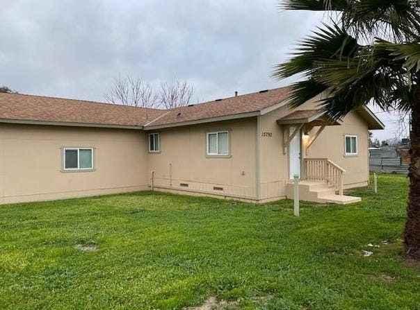 15792 RAYMOND Road, Madera, CA 93638