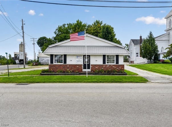 198 E Main Street, Andover, OH 44003