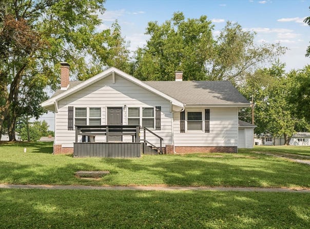 301 Clark Street, Georgetown, IL 61846
