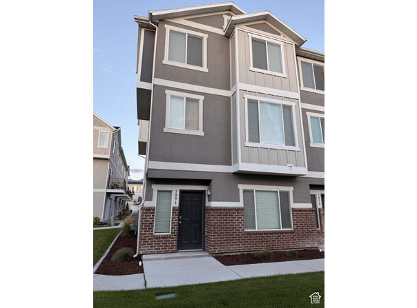 1896 S 1030 W, Orem, UT 84057