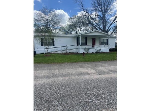 115 Geranium Cir, Midland City, AL 36350