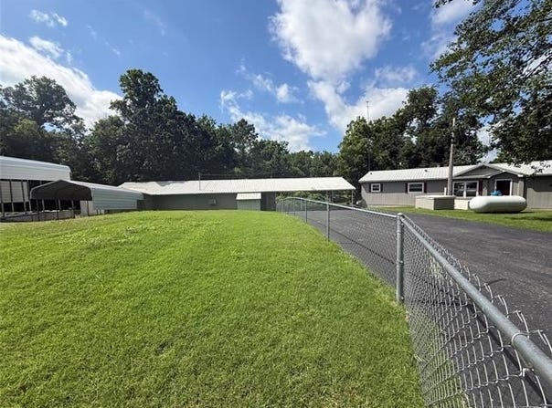 56677 E Brewer Road, Afton, OK 74331