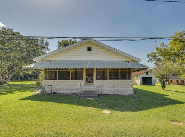 9377 HIGHWAY 165, Grayson, LA 71435