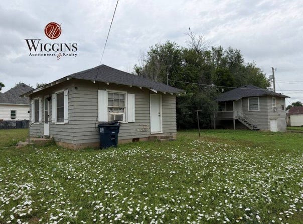 1222 E. Elm, Enid, OK 73701