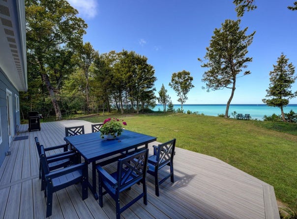 5273 E Sugarbush Lane, Leland, MI 49654