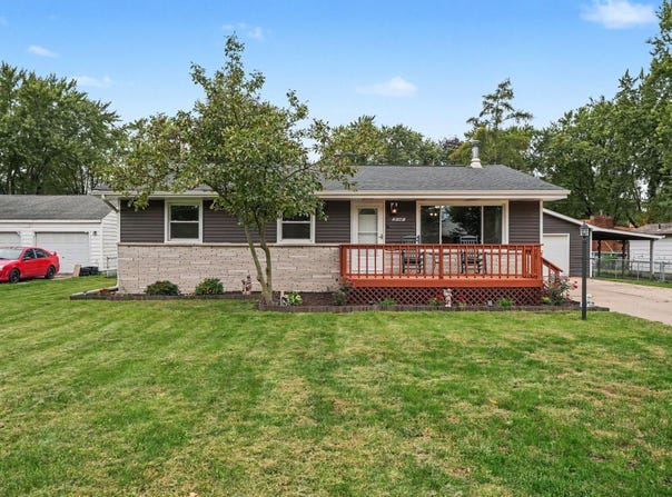 2846 Russell Street, Portage, IN 46368