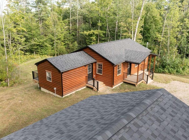 16 Oldham, Saint Albans, ME 04971