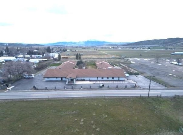 424 County Highway A12, Grenada, CA 96038