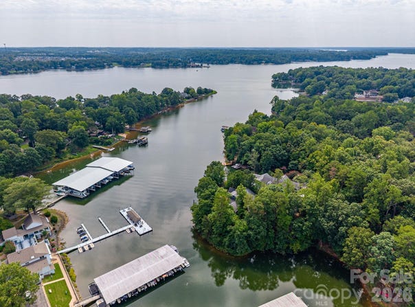 182 Riverview Terrace, Clover, SC 29710