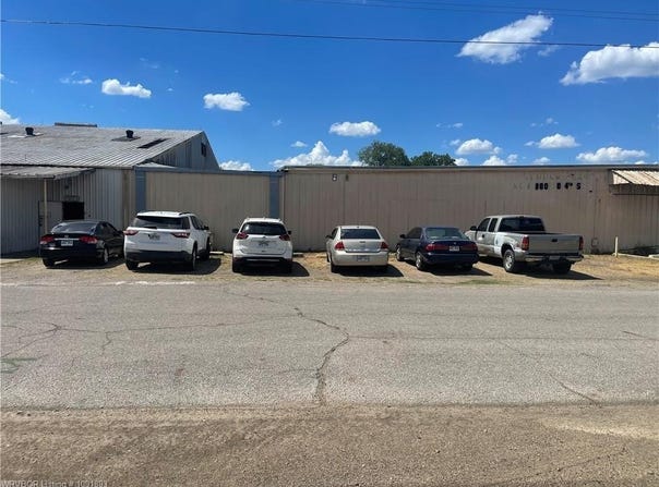 800 S 4th ST, Fort Smith, AR 72901