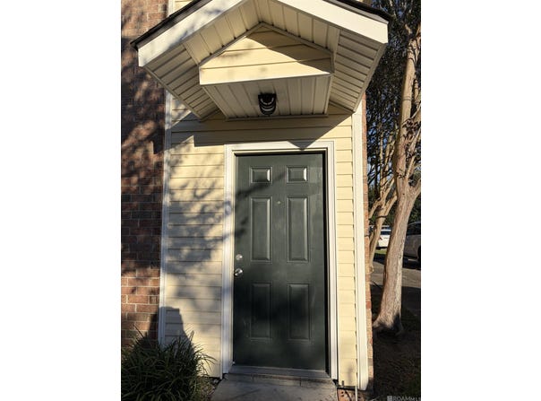 1718 BRIGHTSIDE DR, Baton Rouge, LA 70820