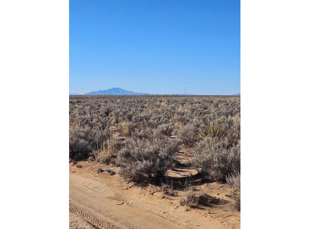 Duarte Road, Los Lunas, NM 87031