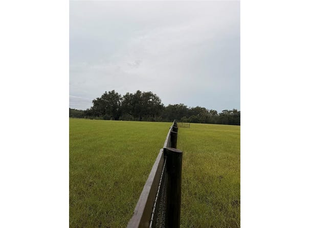 6851 SE HIGHWAY 41, MORRISTON, FL 32668