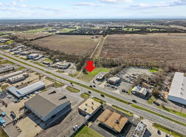 Texoma Parkway, Sherman, TX 75090