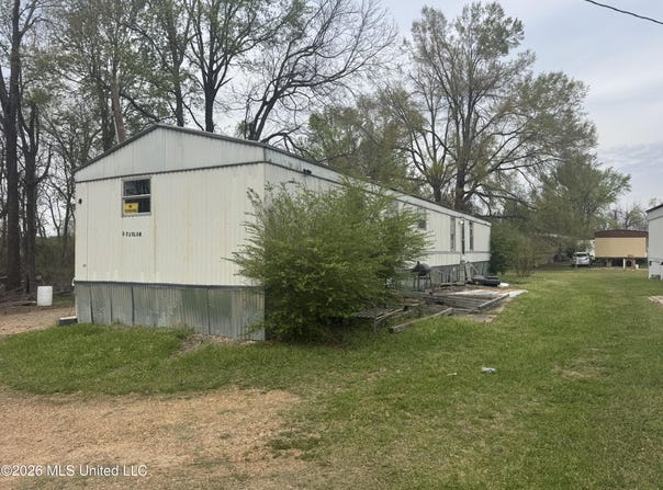 133 Eve Street, Tchula, MS 39169