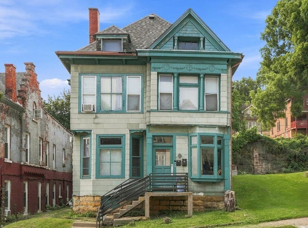 568 Loras Boulevard, Dubuque, IA 52001