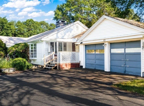 45 Indian Hill Rd, Worcester, MA 01606