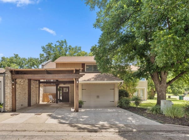 3 Augusta, Meadowlakes, TX 78654