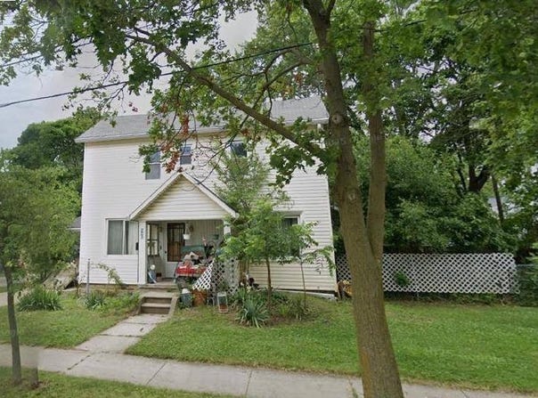 203 E Oak Street, Wauseon, OH 43567