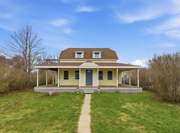 13 Harrison Avenue, Buzzards Bay, MA 02532