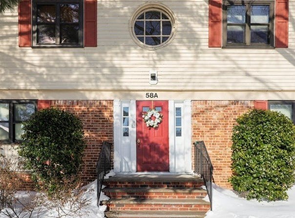 58A Sandra Circle, Westfield Town, NJ 07090-1156