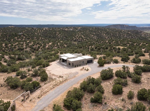 25 Vista Valle Circle, Lamy, NM 87540