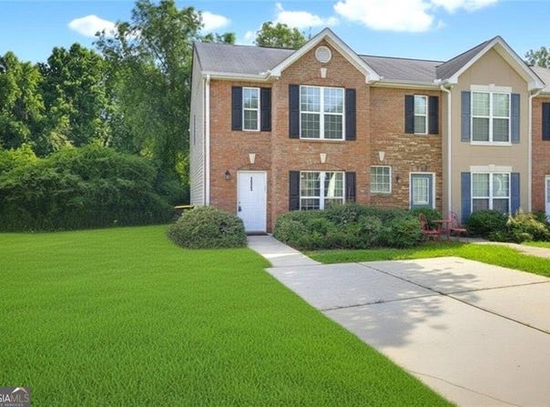 1934 Grove Way, Hampton, GA 30228