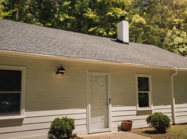 3189 JAMES RIVER RD, HOWARDSVILLE, VA 24562
