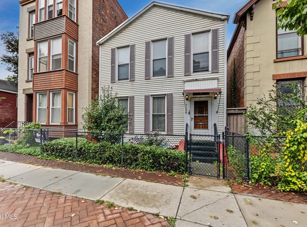 413 3rd Street, Troy, NY 12180