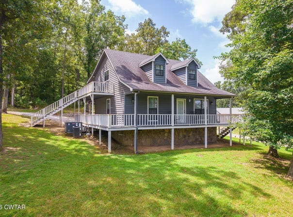969 Pineview Road, Lexington, TN 38351