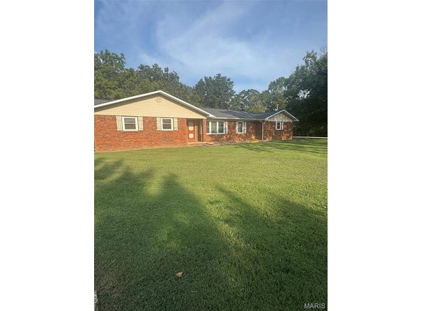 18012 County Road 409, Bloomfield, MO 63825