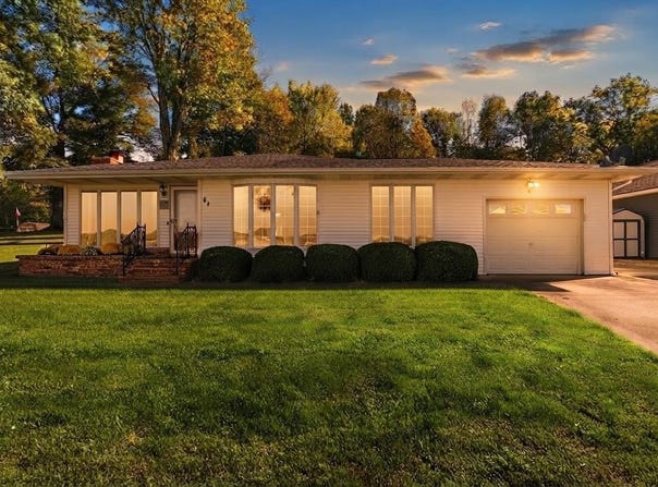 84 E Hickory Road, Battle Creek, MI 49017