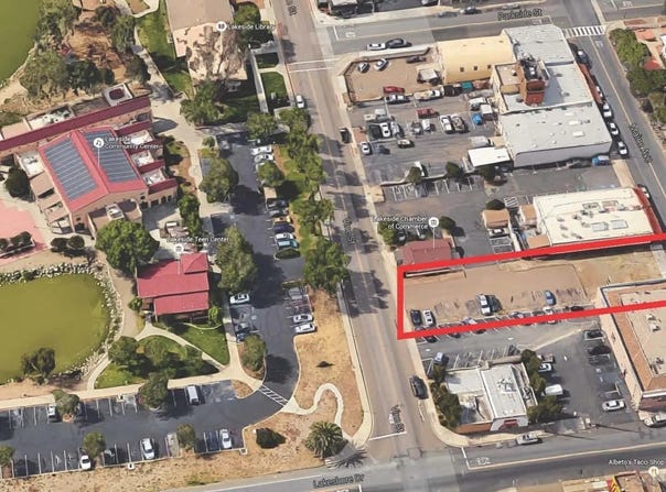 9924 Vine Street, Lakeside, CA 92040