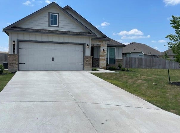 5754 Redfish Ct, Belton, TX 76513