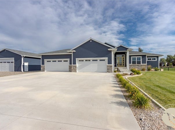 2913 Brookway Drive, Laurel, MT 59044