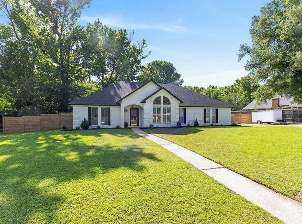 111 Honeysuckle, New Boston, TX 75570