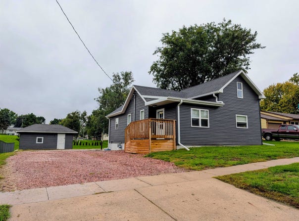 600 6th St SE, LeMars, IA 51031