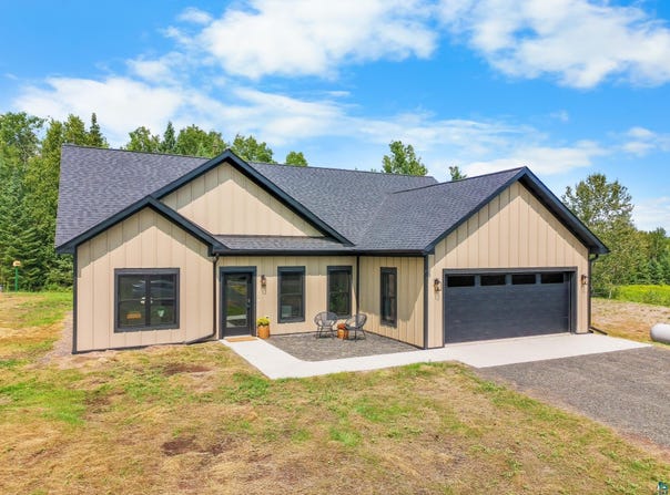 1241 Airport Rd, Two Harbors, MN 55616
