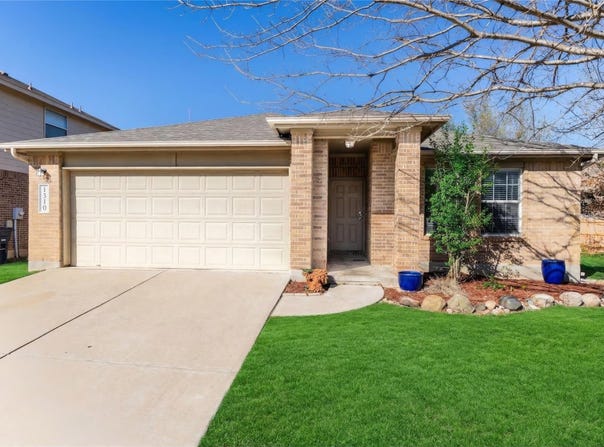 1310 Grande Mesa Dr, Georgetown, TX 78626