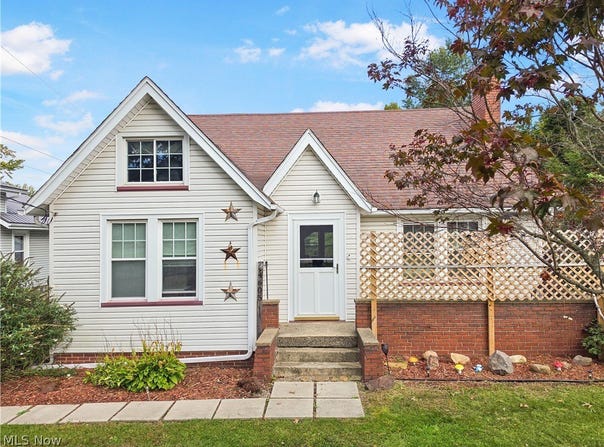 4605 New London Road, Saybrook, OH 44004