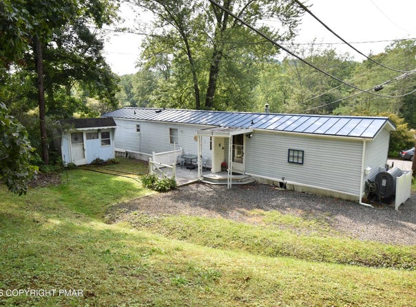 230 Baabe Lane, Stroudsburg, PA 18360
