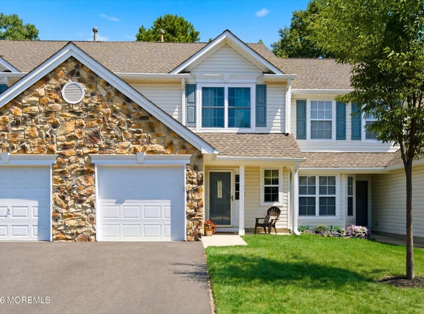 1304 Iris Way, Brick, NJ 08724