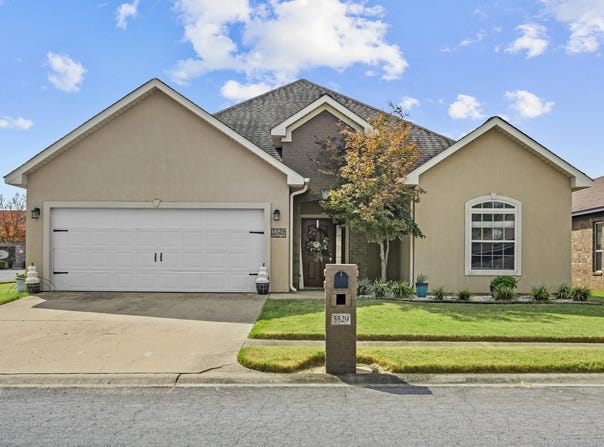 5529 Village Trace, Benton, AR 72019
