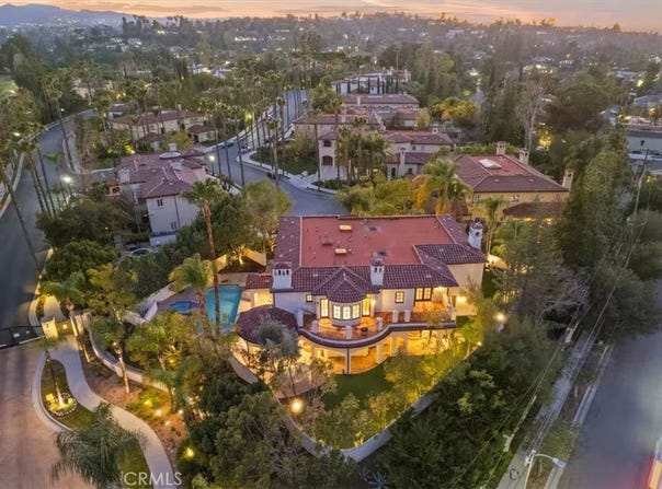 5010 Serena, Tarzana, CA 91356
