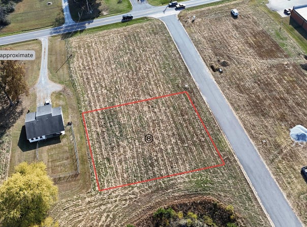 City West Drive lot: 8, Murray, KY 42071