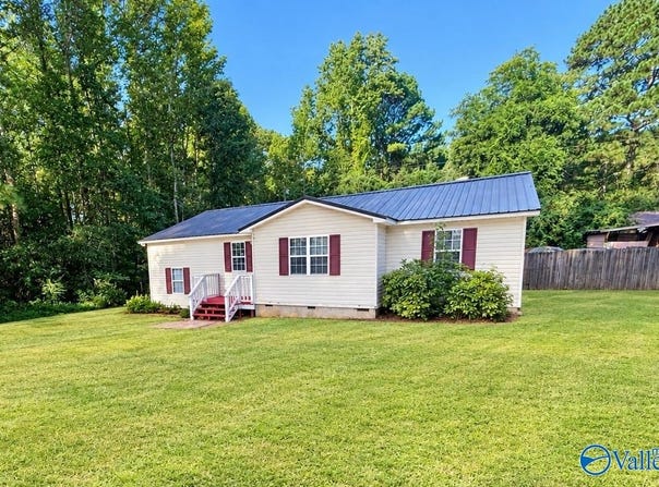 156 Dusty Drive SW, Arab, AL 35016
