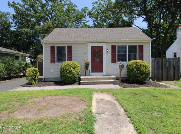 21 Coolidge Drive, Brick, NJ 08724